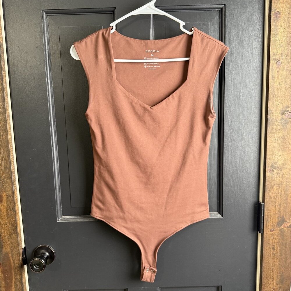 Reoria Womens Brown V Neck Double Layered Thick Fabric Body Suit Size M